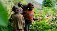 Children in Rwanda: Village Rwanda
