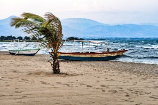 Bora Bora Beach ~ Bora Bora Beach Burundi ~ Bora Bora Beach Video